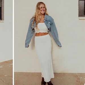 Textured Cream Tube Top